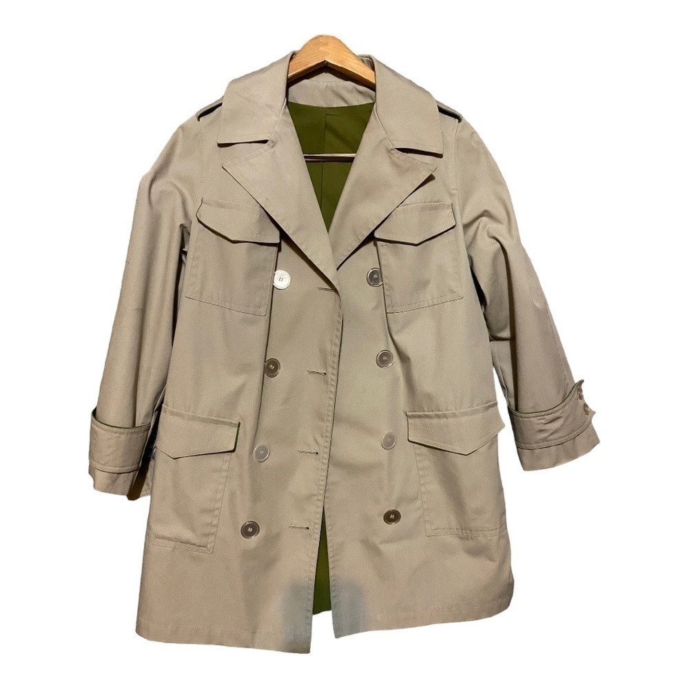Women’s Trench Tan Coat Size Medium